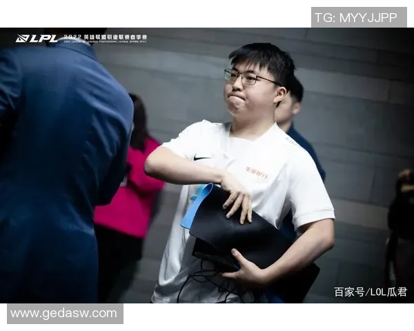 国际邀请赛分析：BLG团队协作展现出色默契与战术配合